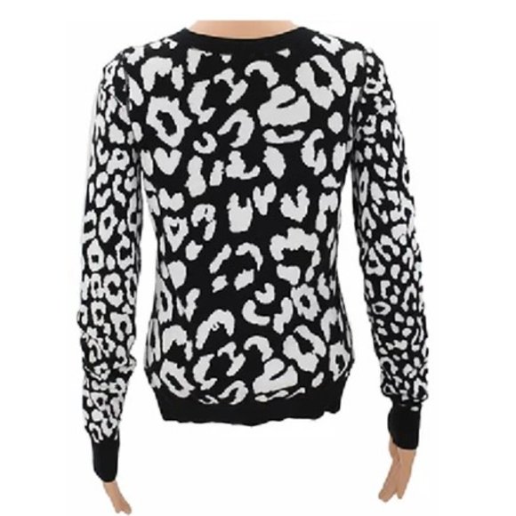 Express B&W Print Sweater - Picture 2 of 2